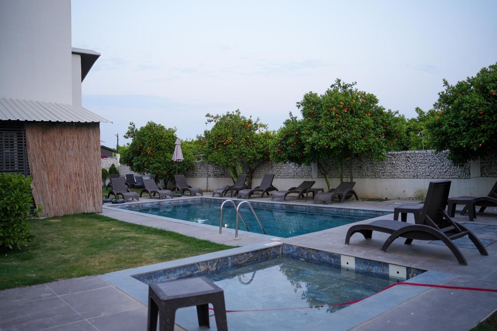 Side Mira Palace & Spa Bagian luar foto